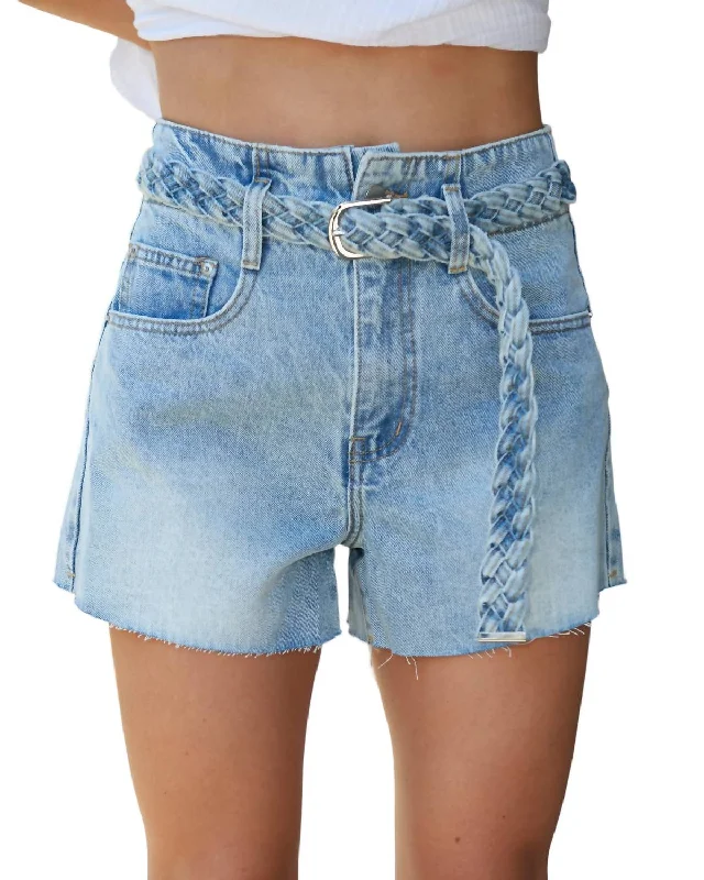 Alessia Belt Short In Light Denim