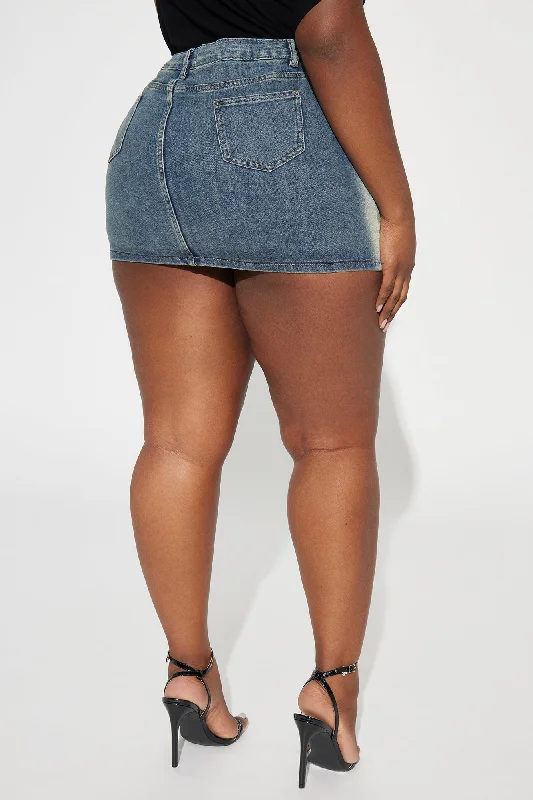 Alura Tinted Denim Skort - Medium Wash