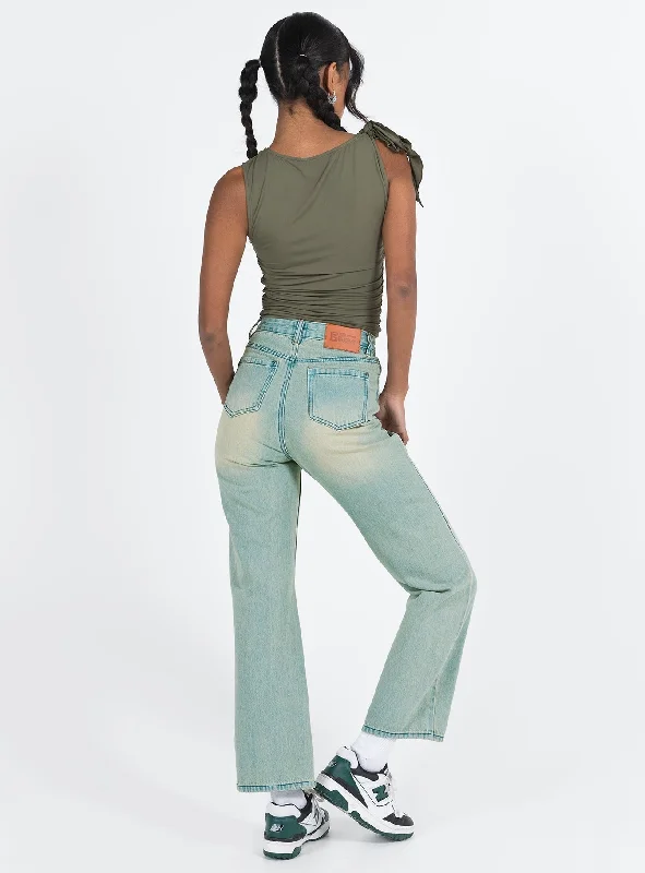 Clear The Air Jeans Light Wash Denim