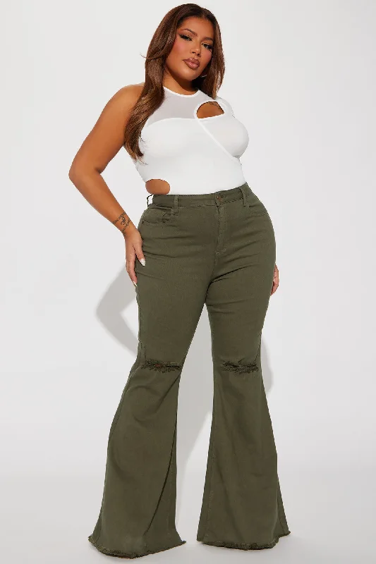 Hilary Hyper Stretch Flare Jeans - Olive