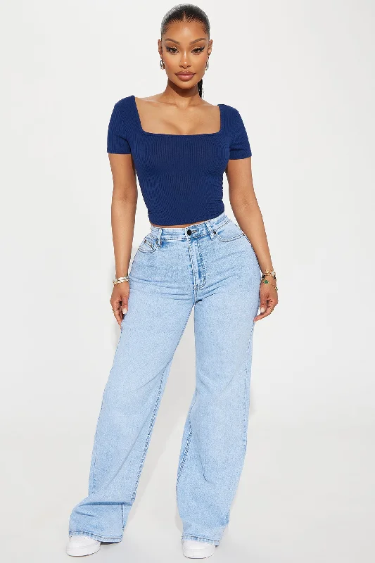 Make My Day Stretch Wide Leg Jeans - Light Wash