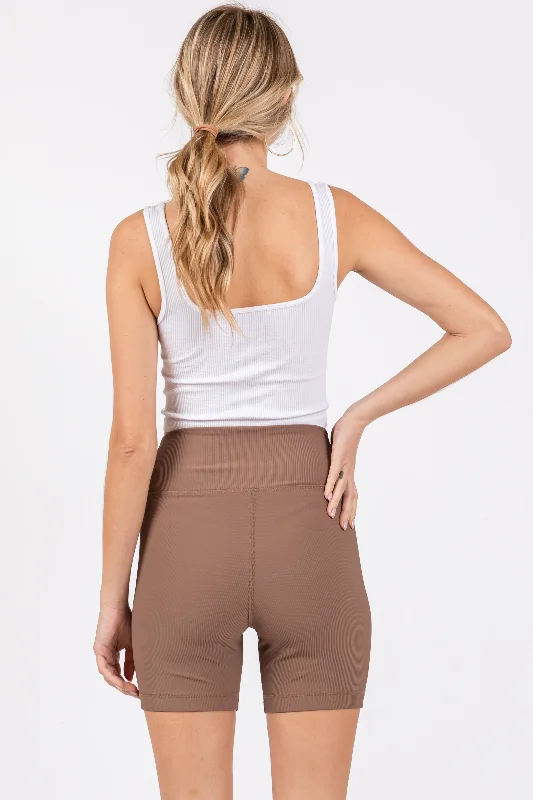 Mocha Ribbed Crisscross Biker Shorts