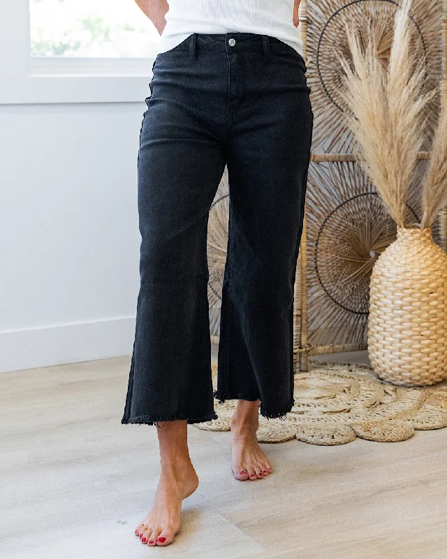 NEW! Mae Wide Leg Cropped Jeans - Black