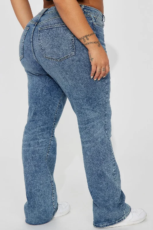 Reality Star Stretch Straight Leg Jeans - Vintage Wash