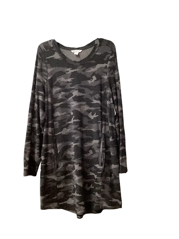 Camouflage Print Athletic Dress Athleta, Size Xl