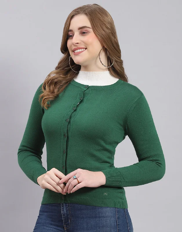 Women Green Solid Round Neck Full Sleeve Sweater