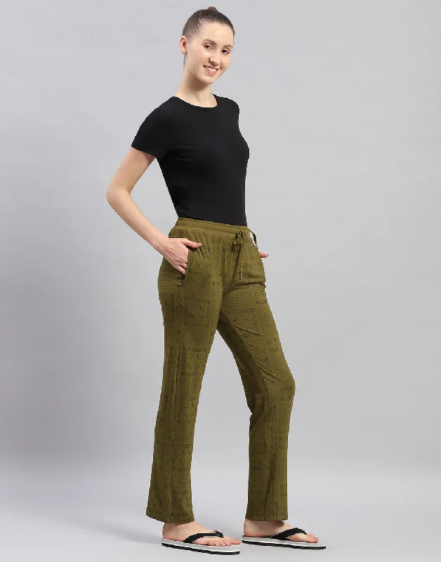 Women Olive Printed Regular Fit Lower